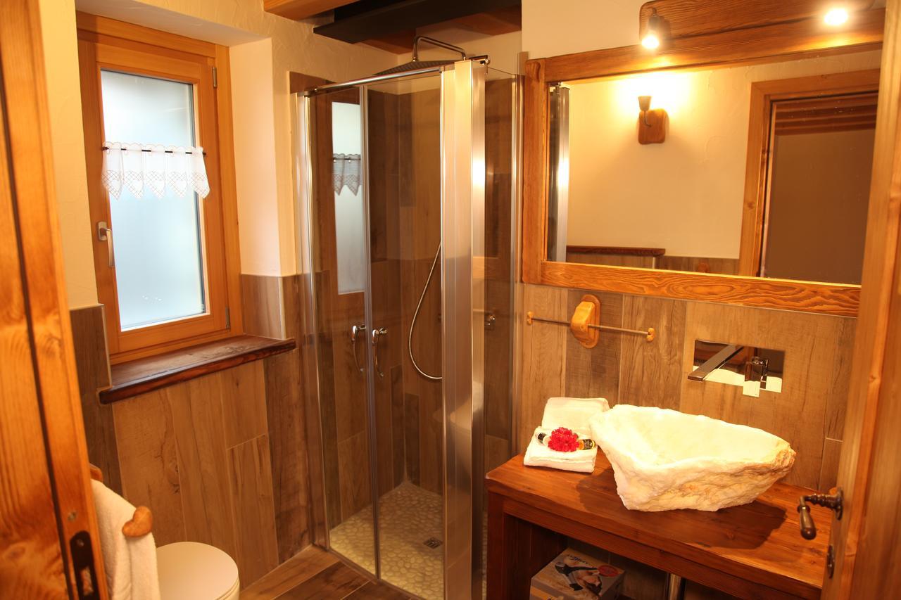 Mi Casa Tu Casa Bed & Breakfast บรุสซอน ภายนอก รูปภาพ